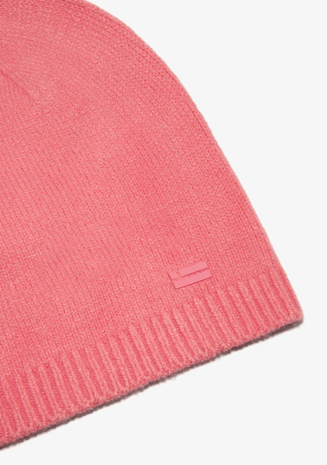 Nordic Bomb Slouch Beanie Pink - Image 2