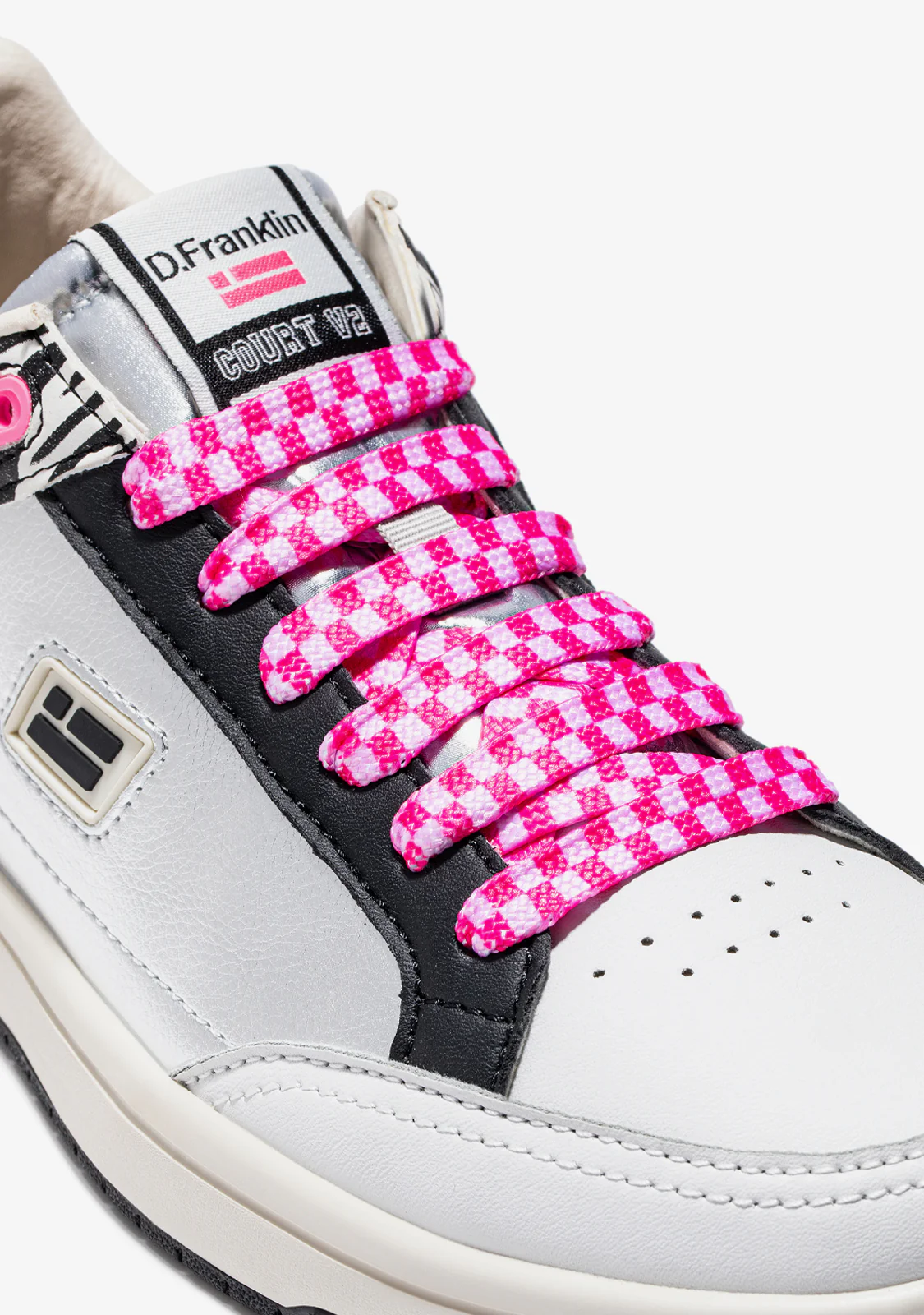 Urban Check Shoelaces Pink / White - Image 3