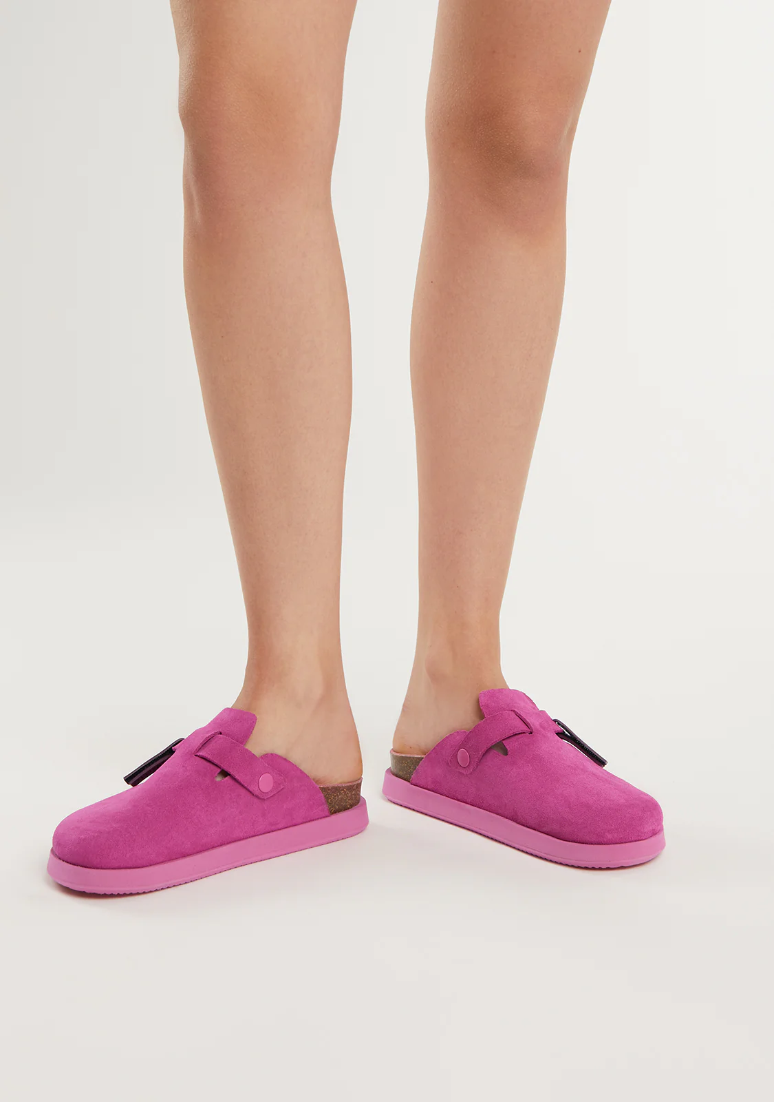 Vibe Clog Buckle Fuchsia - Image 5